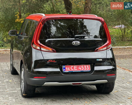 Кіа Soul EV 2020 у Дрогобичі на Automoto.ua Чорний Кіа Soul EV, об'ємом двигуна 0 л та пробігом 99 тис. км за 19200 $, фото 13 на Automoto.ua