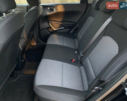 Чорний Кіа Soul EV, об'ємом двигуна 0 л та пробігом 67 тис. км за 18399 $, фото 42 на Automoto.ua