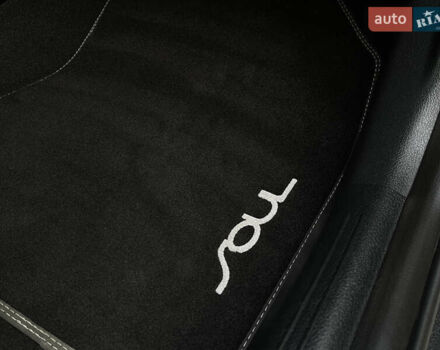 Чорний Кіа Soul EV, об'ємом двигуна 0 л та пробігом 67 тис. км за 18399 $, фото 39 на Automoto.ua