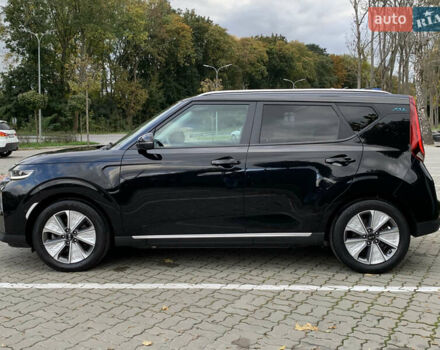 Чорний Кіа Soul EV, об'ємом двигуна 0 л та пробігом 67 тис. км за 18399 $, фото 10 на Automoto.ua