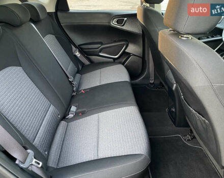 Чорний Кіа Soul EV, об'ємом двигуна 0 л та пробігом 67 тис. км за 18399 $, фото 47 на Automoto.ua