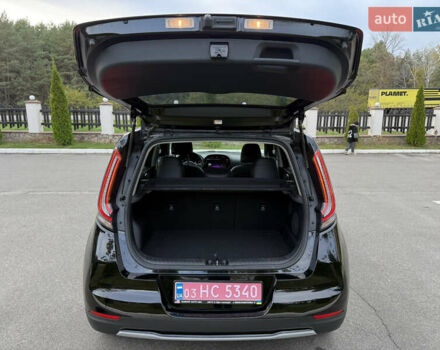 Чорний Кіа Soul EV, об'ємом двигуна 0 л та пробігом 35 тис. км за 20900 $, фото 49 на Automoto.ua