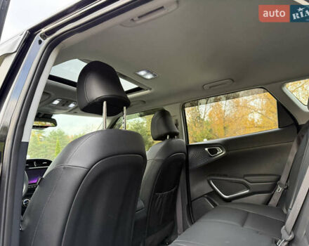 Чорний Кіа Soul EV, об'ємом двигуна 0 л та пробігом 35 тис. км за 20900 $, фото 45 на Automoto.ua