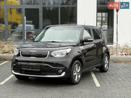 Чорний Кіа Soul EV, об'ємом двигуна 0 л та пробігом 138 тис. км за 10500 $, фото 1 на Automoto.ua