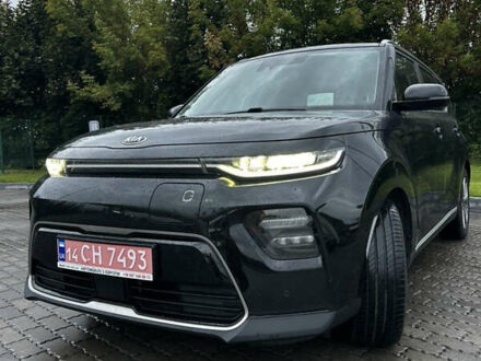 Чорний Кіа Soul EV, об'ємом двигуна 0 л та пробігом 123 тис. км за 18900 $, фото 1 на Automoto.ua