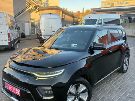 Киа Soul EV 2020 в Ровно на Automoto.ua Черный Киа Soul EV, объемом двигателя 0 л и пробегом 105 тыс. км за 14800 $, фото 1 на Automoto.ua