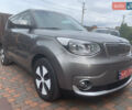 Коричневый Киа Soul EV, объемом двигателя 0 л и пробегом 102 тыс. км за 8700 $, фото 2 на Automoto.ua