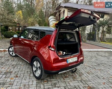 Красный Киа Soul EV, объемом двигателя 0 л и пробегом 129 тыс. км за 16750 $, фото 105 на Automoto.ua