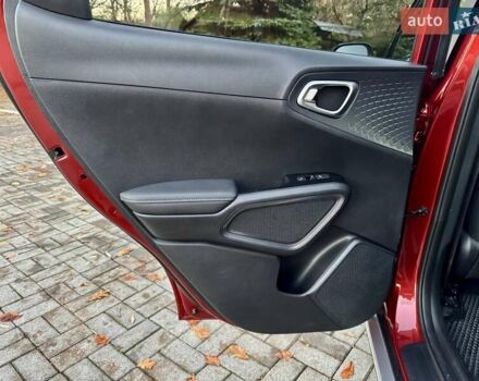 Красный Киа Soul EV, объемом двигателя 0 л и пробегом 129 тыс. км за 16750 $, фото 96 на Automoto.ua