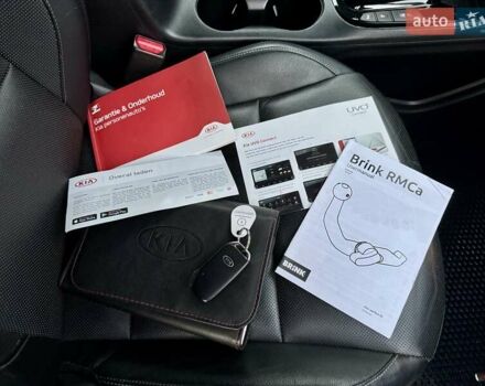 Красный Киа Soul EV, объемом двигателя 0 л и пробегом 129 тыс. км за 16750 $, фото 113 на Automoto.ua