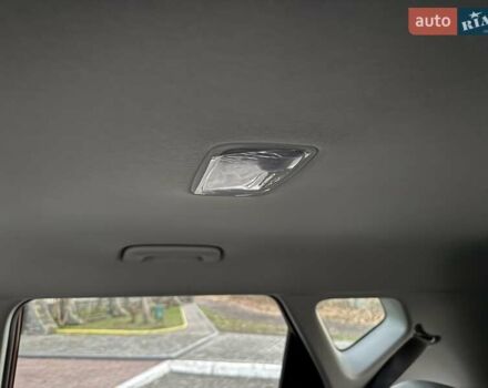 Красный Киа Soul EV, объемом двигателя 0 л и пробегом 129 тыс. км за 16750 $, фото 112 на Automoto.ua