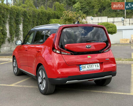 Киа Soul EV 2020 в Ровно на Automoto.ua Красный Киа Soul EV, объемом двигателя 0 л и пробегом 23 тыс. км за 19999 $, фото 21 на Automoto.ua