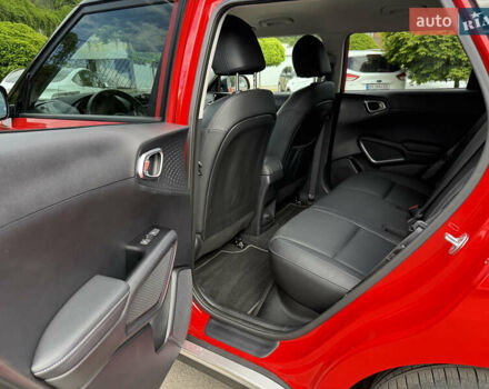 Киа Soul EV 2020 в Ровно на Automoto.ua Красный Киа Soul EV, объемом двигателя 0 л и пробегом 23 тыс. км за 19999 $, фото 70 на Automoto.ua