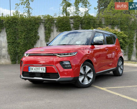 Красный Киа Soul EV, объемом двигателя 0 л и пробегом 23 тыс. км за 19950 $, фото 3 на Automoto.ua