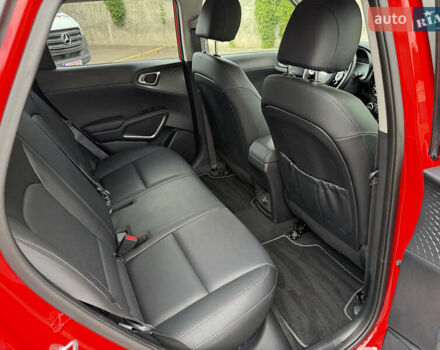 Красный Киа Soul EV, объемом двигателя 0 л и пробегом 23 тыс. км за 19950 $, фото 78 на Automoto.ua