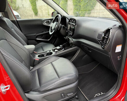 Красный Киа Soul EV, объемом двигателя 0 л и пробегом 23 тыс. км за 19950 $, фото 84 на Automoto.ua