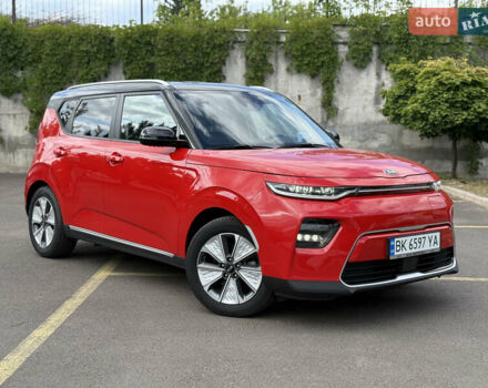 Киа Soul EV 2020 в Ровно на Automoto.ua Красный Киа Soul EV, объемом двигателя 0 л и пробегом 23 тыс. км за 19999 $, фото 12 на Automoto.ua
