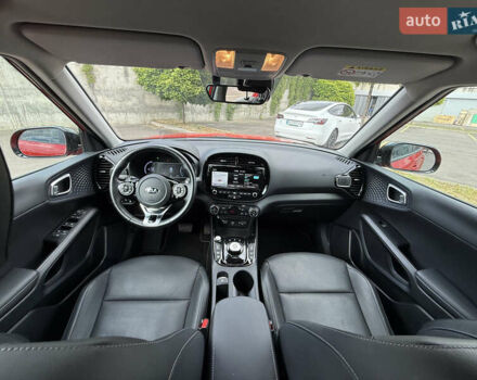 Красный Киа Soul EV, объемом двигателя 0 л и пробегом 23 тыс. км за 19950 $, фото 68 на Automoto.ua