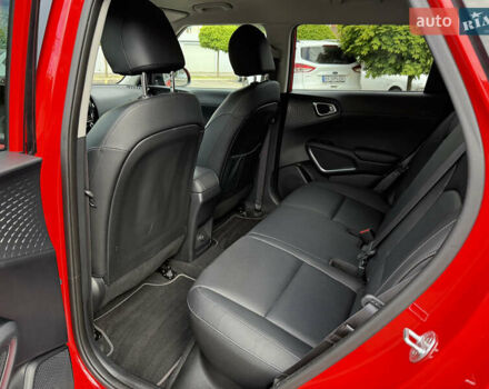 Красный Киа Soul EV, объемом двигателя 0 л и пробегом 23 тыс. км за 19950 $, фото 65 на Automoto.ua