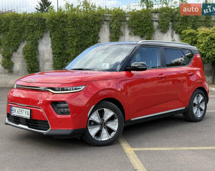 Красный Киа Soul EV, объемом двигателя 0 л и пробегом 23 тыс. км за 19950 $, фото 5 на Automoto.ua
