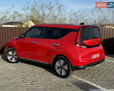 Красный Киа Soul EV, объемом двигателя 0 л и пробегом 120 тыс. км за 17500 $, фото 17 на Automoto.ua