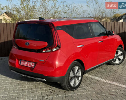 Красный Киа Soul EV, объемом двигателя 0 л и пробегом 120 тыс. км за 17500 $, фото 10 на Automoto.ua