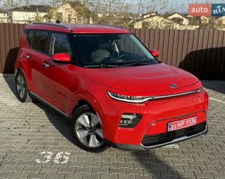Красный Киа Soul EV, объемом двигателя 0 л и пробегом 120 тыс. км за 17500 $, фото 7 на Automoto.ua
