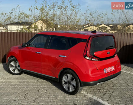 Красный Киа Soul EV, объемом двигателя 0 л и пробегом 120 тыс. км за 17500 $, фото 18 на Automoto.ua