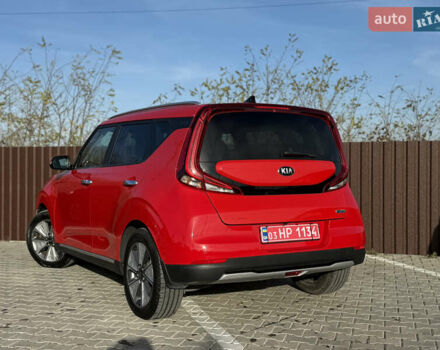 Красный Киа Soul EV, объемом двигателя 0 л и пробегом 120 тыс. км за 17500 $, фото 16 на Automoto.ua