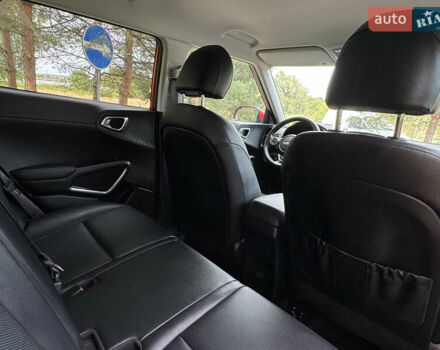 Червоний Кіа Soul EV, об'ємом двигуна 0 л та пробігом 40 тис. км за 21900 $, фото 28 на Automoto.ua