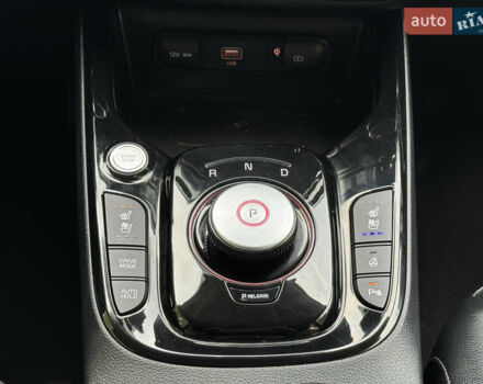 Червоний Кіа Soul EV, об'ємом двигуна 0 л та пробігом 40 тис. км за 21900 $, фото 24 на Automoto.ua