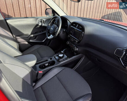 Красный Киа Soul EV, объемом двигателя 0 л и пробегом 120 тыс. км за 17500 $, фото 24 на Automoto.ua