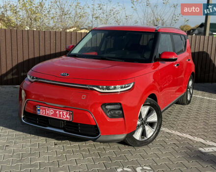 Красный Киа Soul EV, объемом двигателя 0 л и пробегом 120 тыс. км за 17500 $, фото 3 на Automoto.ua