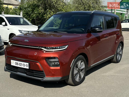 Киа Soul EV 2020 в Киеве на Automoto.ua Красный Киа Soul EV, объемом двигателя 0 л и пробегом 80 тыс. км за 18800 $, фото 1 на Automoto.ua