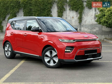 Киа Soul EV 2020 в Ровно на Automoto.ua Красный Киа Soul EV, объемом двигателя 0 л и пробегом 23 тыс. км за 19999 $, фото 1 на Automoto.ua