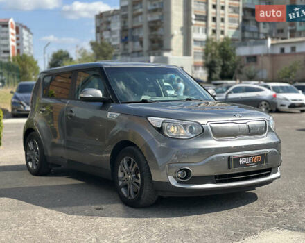 Киа Soul EV, объемом двигателя 0 л и пробегом 152 тыс. км за 6500 $, фото 7 на Automoto.ua