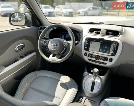 Киа Soul EV, объемом двигателя 0 л и пробегом 152 тыс. км за 6500 $, фото 31 на Automoto.ua