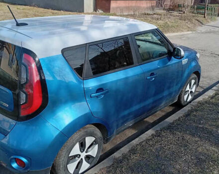 Киа Soul EV, объемом двигателя 0 л и пробегом 126 тыс. км за 5800 $, фото 2 на Automoto.ua