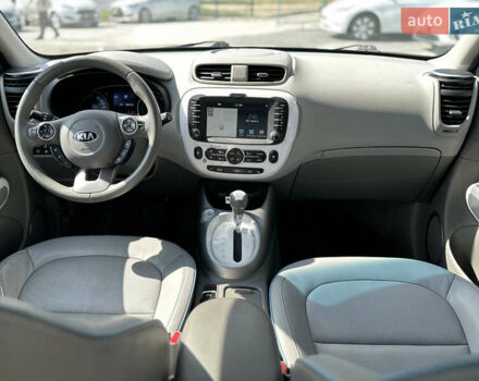 Киа Soul EV, объемом двигателя 0 л и пробегом 152 тыс. км за 6500 $, фото 30 на Automoto.ua