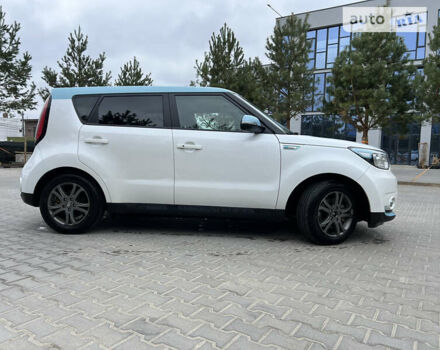 Кіа Soul EV, об'ємом двигуна 0 л та пробігом 125 тис. км за 7500 $, фото 3 на Automoto.ua