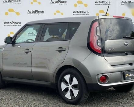 Киа Soul EV, объемом двигателя 0 л и пробегом 115 тыс. км за 5599 $, фото 23 на Automoto.ua