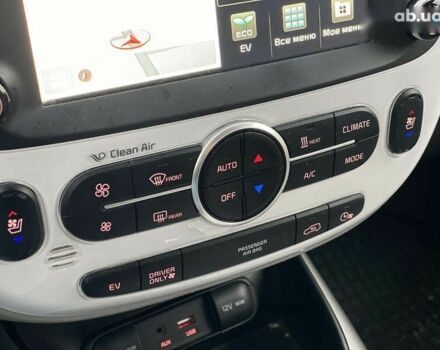 Кіа Soul EV, об'ємом двигуна 0 л та пробігом 126 тис. км за 5499 $, фото 29 на Automoto.ua