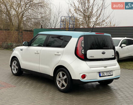 Кіа Soul EV, об'ємом двигуна 0 л та пробігом 122 тис. км за 5200 $, фото 1 на Automoto.ua