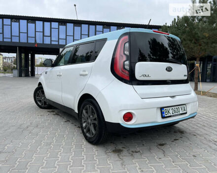 Кіа Soul EV, об'ємом двигуна 0 л та пробігом 125 тис. км за 7500 $, фото 5 на Automoto.ua