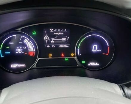 Кіа Soul EV, об'ємом двигуна 0 л та пробігом 126 тис. км за 5499 $, фото 24 на Automoto.ua
