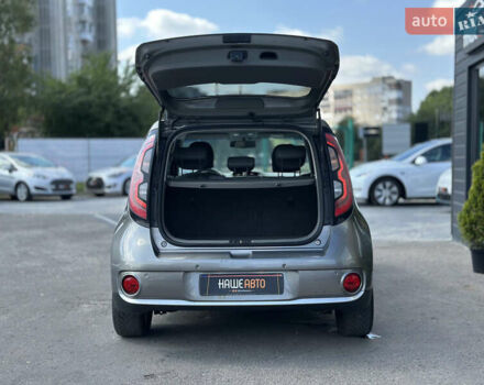 Киа Soul EV, объемом двигателя 0 л и пробегом 152 тыс. км за 6500 $, фото 16 на Automoto.ua