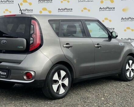 Киа Soul EV, объемом двигателя 0 л и пробегом 115 тыс. км за 5599 $, фото 25 на Automoto.ua