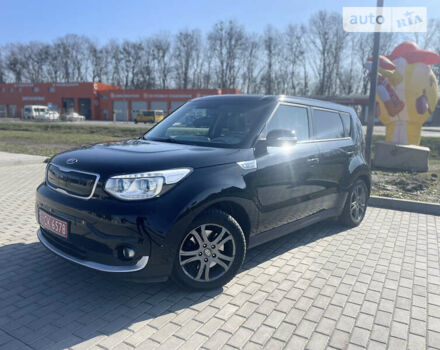 Киа Soul EV, объемом двигателя 0 л и пробегом 130 тыс. км за 8000 $, фото 18 на Automoto.ua