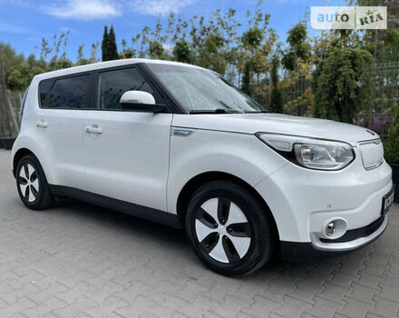 Кіа Soul EV, об'ємом двигуна 0 л та пробігом 100 тис. км за 7999 $, фото 3 на Automoto.ua