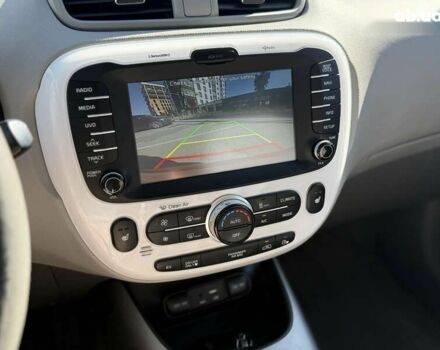 Киа Soul EV, объемом двигателя 0 л и пробегом 115 тыс. км за 7500 $, фото 15 на Automoto.ua